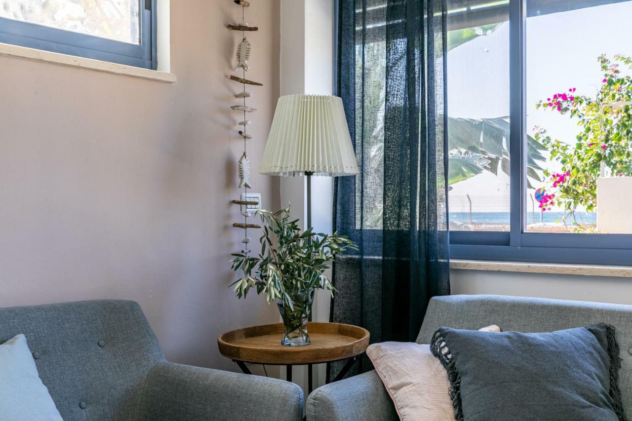 Port City Haifa - Bat Galim Oceanfront Luxury エクステリア 写真