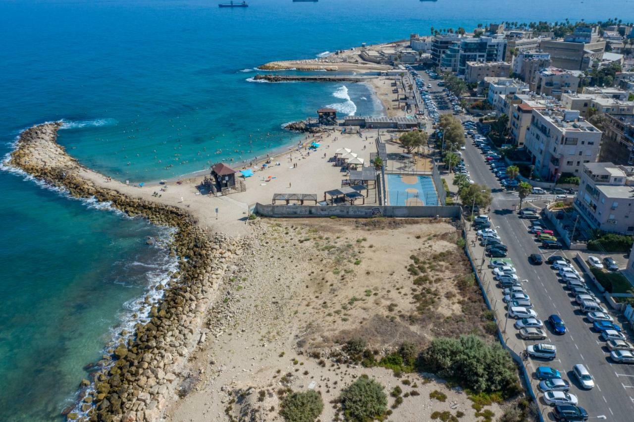 Port City Haifa - Bat Galim Oceanfront Luxury エクステリア 写真