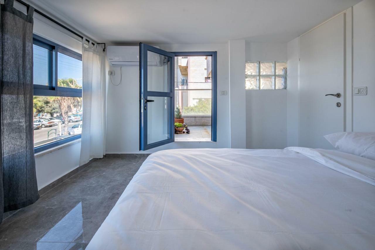 Port City Haifa - Bat Galim Oceanfront Luxury エクステリア 写真