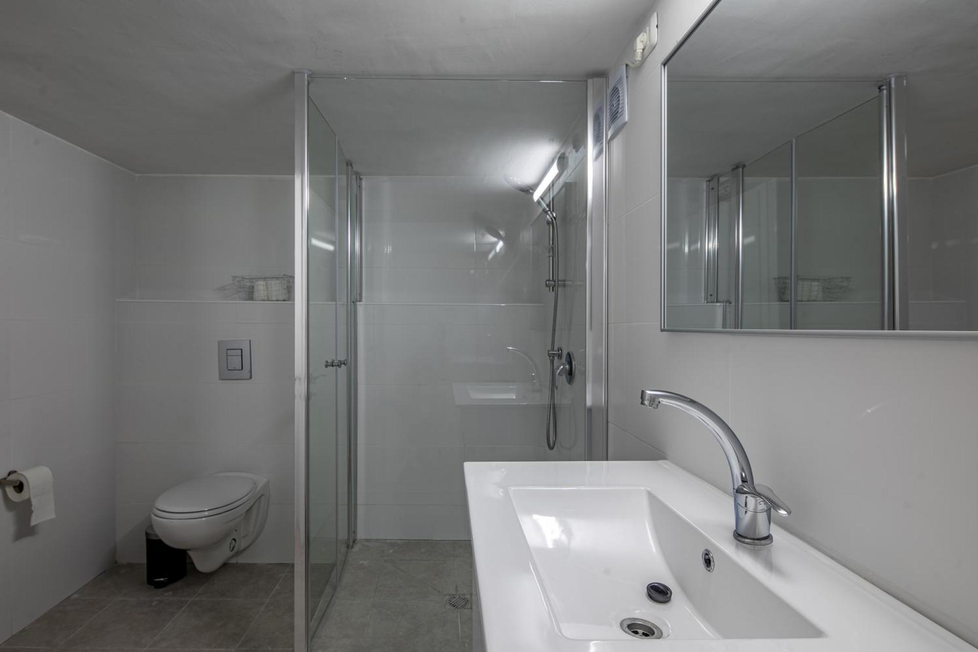 Port City Haifa - Bat Galim Oceanfront Luxury エクステリア 写真