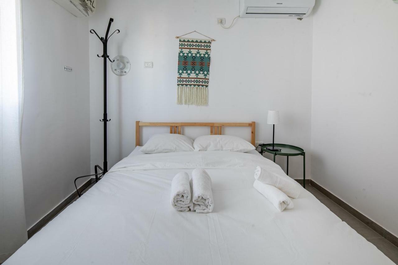 Port City Haifa - Bat Galim Oceanfront Luxury エクステリア 写真