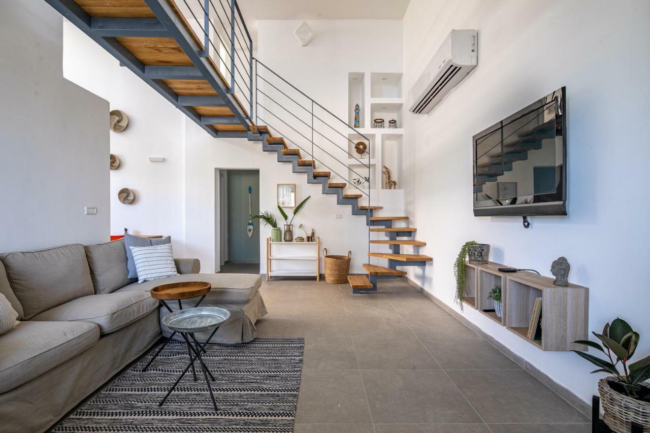 Port City Haifa - Bat Galim Oceanfront Luxury エクステリア 写真